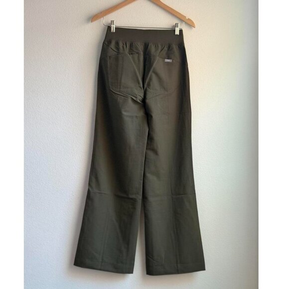 Figs High Waisted Alexandria Wide Leg Scrub Pants in Spruce, Size XXS - Picture 10 of 11